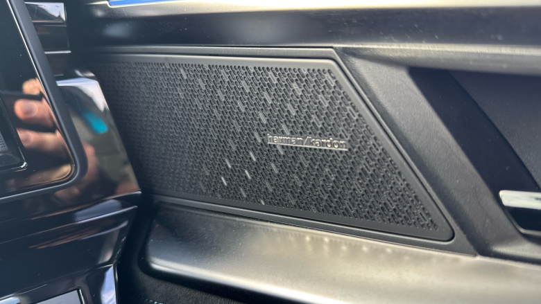 Renault Austral E-Tech Full Hybrid Iconic Esprit Alpine 5dr Auto Hybrid Estate